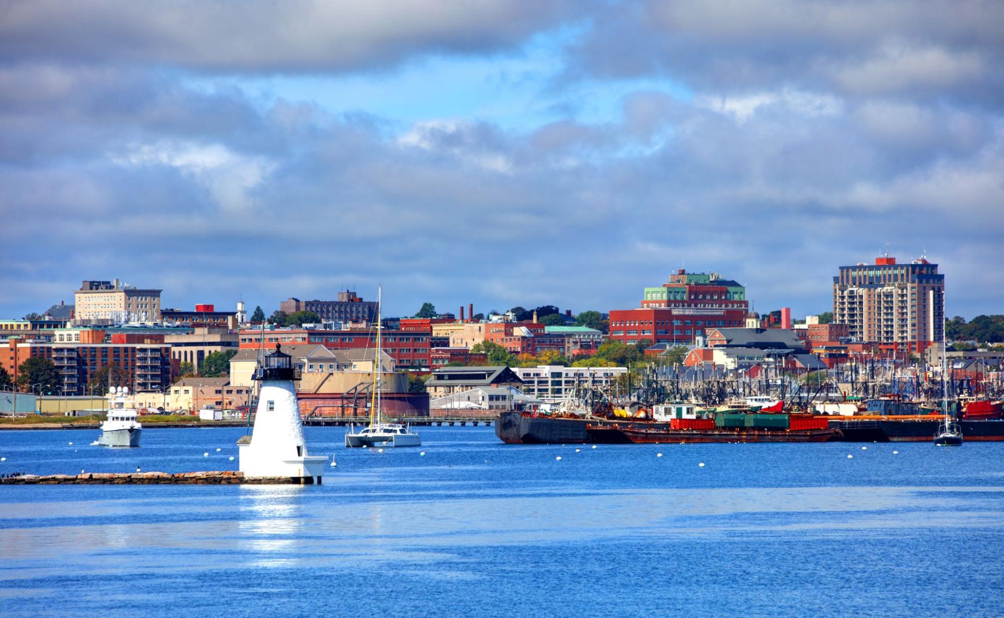 New Bedford, MA harbor and Palmer Island Lighthouse, where TID Trenchless provides sewer pipe lining.